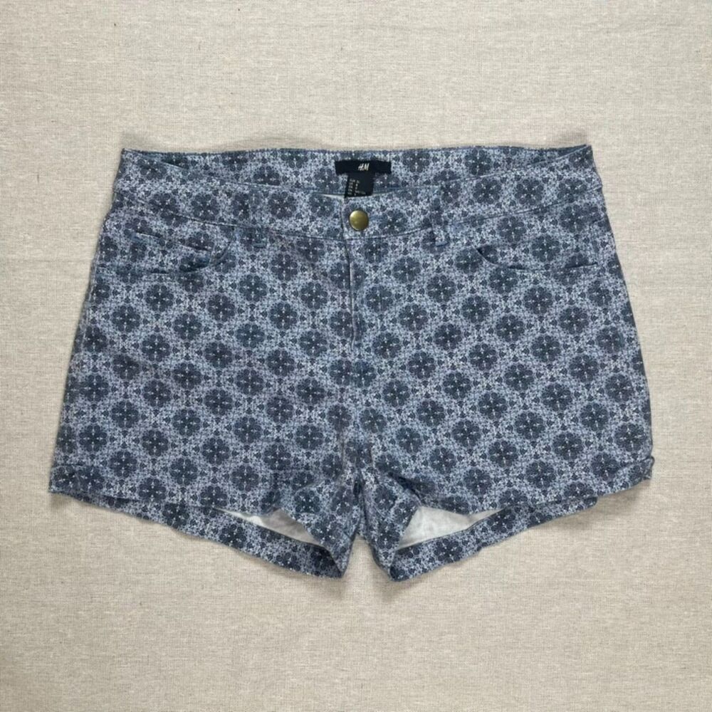 H&M | Blue Patterned Shorts | Size 8